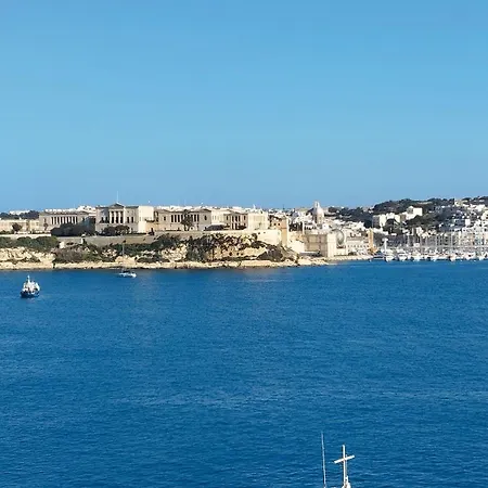 No. 101 In Holiday home